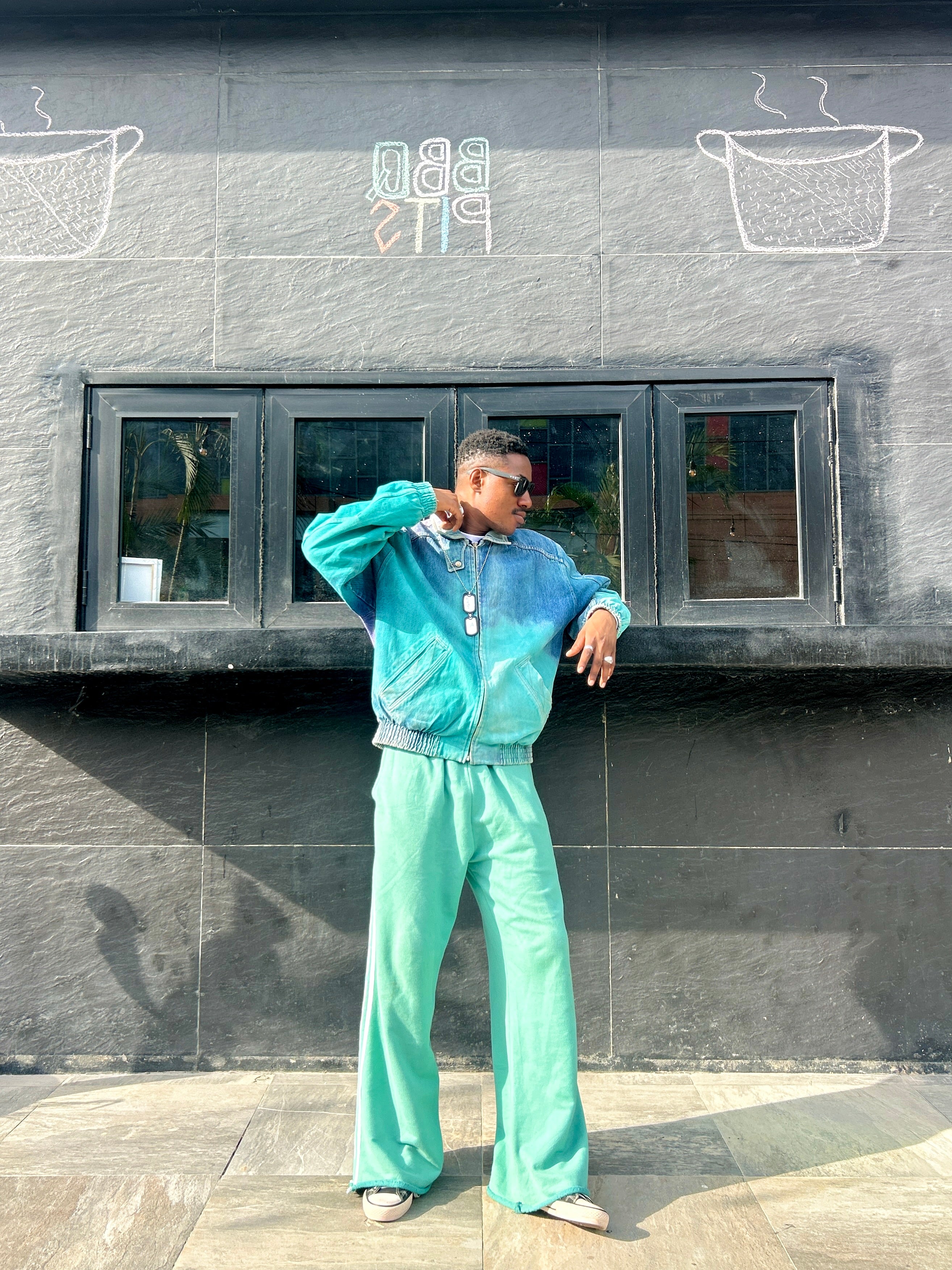 Suxes Lux Thread Signature Flare pants